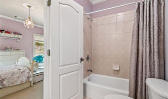 221 Allmond Ln, Alpharetta, GA 30004