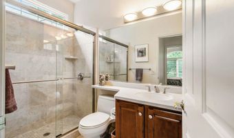 2736 Aspen Ct, Ann Arbor, MI 48108