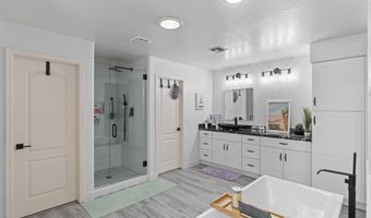 1694 E MEAD Dr, Chandler, AZ 85249