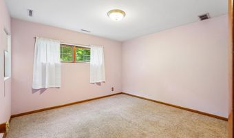 2410 State Ave, Ames, IA 50014
