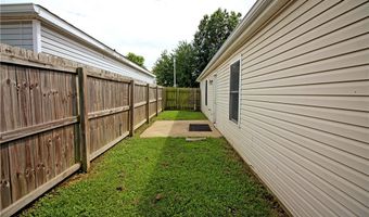 207 17th St, Bentonville, AR 72712