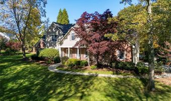 273 Finch Ln, North Kingstown, RI 02874