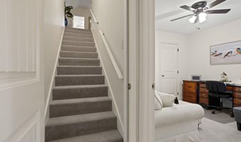 330 War Emblem Dr, Boiling Springs, SC 29316