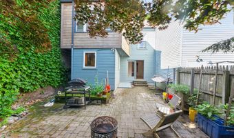 21 Western Ave, Albany, NY 12203