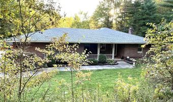 9901 Gifford Rd, Amherst, OH 44001