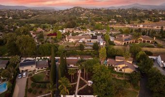 1920 Glennaire Dr, Escondido, CA 92025