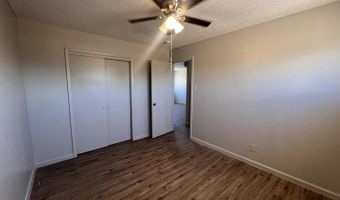 419 Dallas Street SE Unit Apt B, Albuquerque, NM 87108