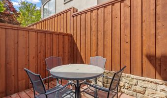 4117 Juliard Dr, Addison, TX 75001