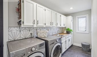 33065 W Trail Ridge Cir, Adel, IA 50003