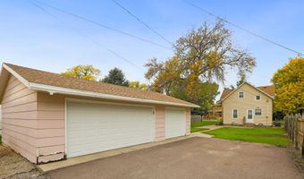 606 N State St, Aberdeen, SD 57401