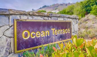3200 La Rotonda Dr 407, Rancho Palos Verdes, CA 90275