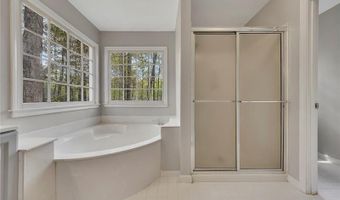 6321 Woodlore Dr NW, Acworth, GA 30101
