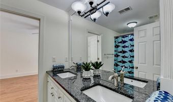 1050 Beacon Hill Xing, Alpharetta, GA 30005