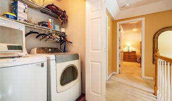 38 Mark Dr, Lincoln, RI 02865