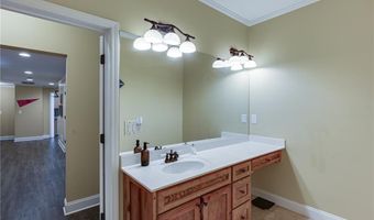 1373 Mountain Lake Dr, Auburn, GA 30011