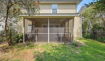 8 Winterberry Ln, Bluffton, SC 29910