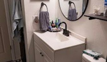 705 NW 12th St, Andrews, TX 79714