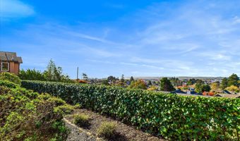 1184 Bayview St, Arcata, CA 95521