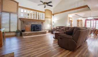 4181 N Farm Road 35, Ash Grove, MO 65604