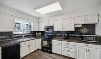 4900 PHOENIX Dr, Cheyenne, WY 82001
