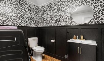 215 Paquin St E, Waterville, MN 56096