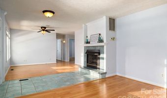 135 Brookhaven Ln, Advance, NC 27006