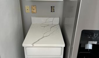 20901 CEDARPOST Sq 101, Ashburn, VA 20147