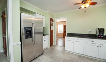 209 N Hill Dr, Boiling Springs, SC 29316