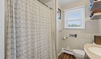 376 S Belfast Ave, Augusta, ME 04330
