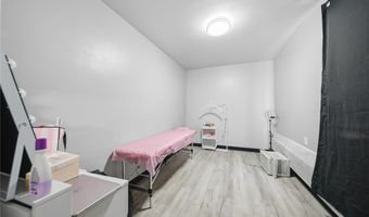 111-121 Locust St, Ambridge, PA 15003