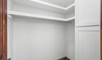325 Braught Ln, Bosque Farms, NM 87068