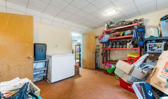 53 Hampton Ave, Auburn, ME 04210