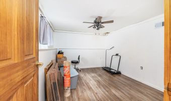 8 Pond Dr, Alloway, NJ 07422