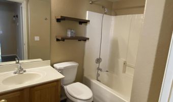 2745 S SEAN Dr, Chandler, AZ 85286