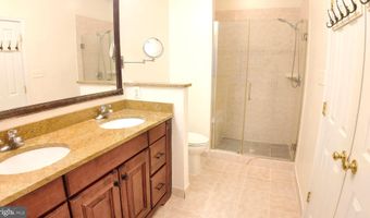 44290 PAWNEE Ter, Ashburn, VA 20147