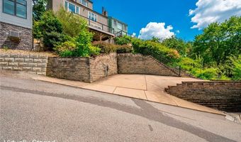 101 Brosville St, Airville, PA 15203