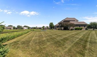 1106 BOBBY Ct, Appleton, WI 54915