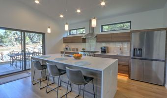 1015 Hidden Valley Dr, Glenwood Springs, CO 81601