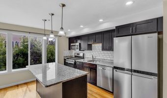 28 John Hancock Dr 28, Ashland, MA 01721