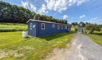 284 Cross Rd, Bradford, VT 05033