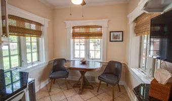 1210 McKinley Blvd, Alton, IL 62002