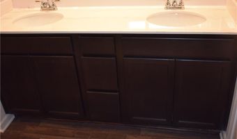 102 Graham Cir, Adairsville, GA 30103