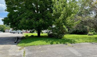 28 Lumber St, Beattyville, KY 41311