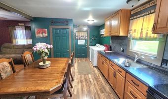 18 Demers St, Berlin, NH 03570