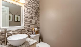 3728 Bridgeport Dr, Ames, IA 50010