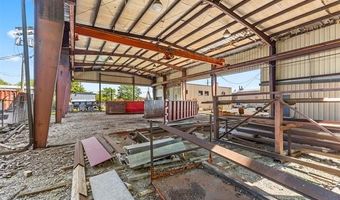 16136 White Ave, Allen Park, MI 48101