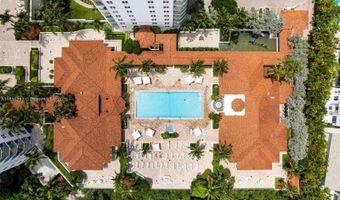 20000 E Country Club Dr TS02, Aventura, FL 33180