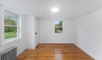 201 Plainfield Pike, Foster, RI 02825