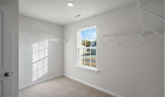 962 Misty Creek Dr, Aberdeen, NC 28315