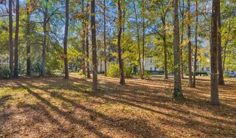 7 N Loudon, Beaufort, SC 29906